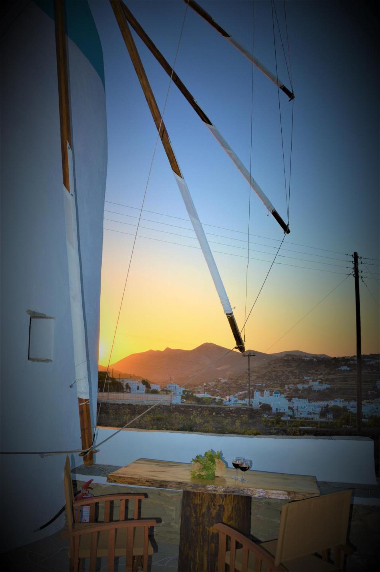 Windmill Arades Suite Apollonia  Bilik gambar